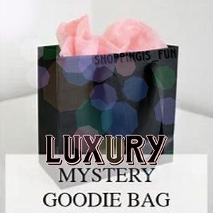 NEW 💞 LUXURY Cosmetic Beauty Mystery Box Sephora & MAC Palette Gift & FR…